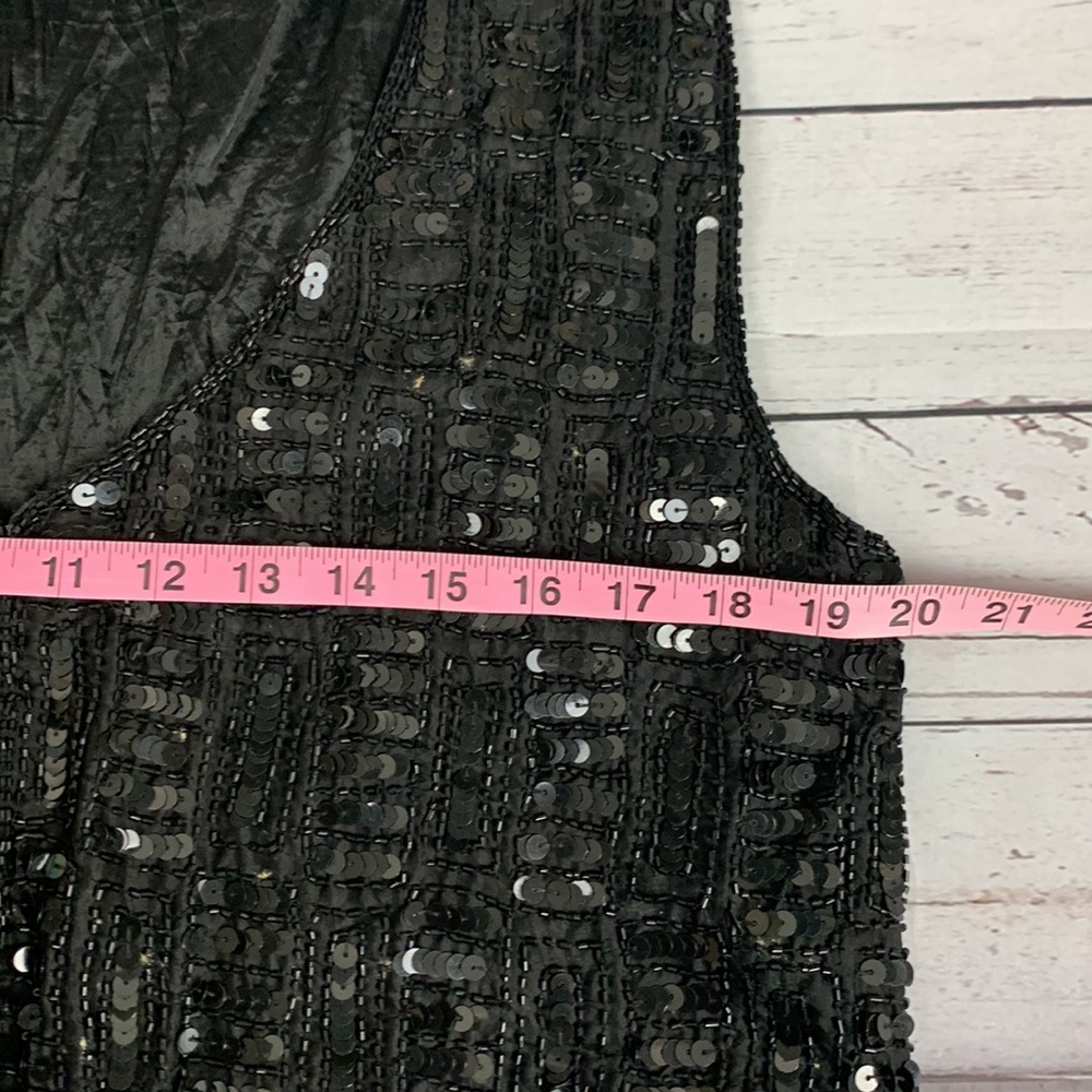 Cee Cee black 100 % silk sequined top size Medium - Picture 6 of 8